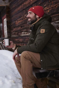 Fjallraven Mens Greenland No.1 Down Jacket -Cotswold Outdoor Shop b12abb0074 5454 c