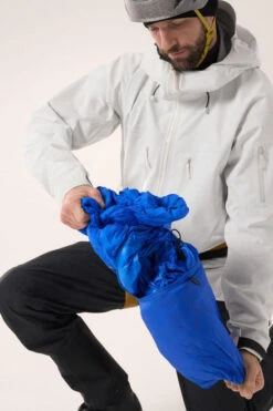 Arc'teryx Mens Nuclei SV Parka 21 Arc'teryx Mens Nuclei SV Parka -Cotswold Outdoor Shop b12abb0329 4343 j