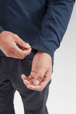 Rab Mens Xenair Alpine Light Jacket -Cotswold Outdoor Shop b12acb0318 4031 s