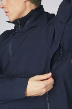 Ayacucho Mens Yosemite Jacket -Cotswold Outdoor Shop b12ae90265 4444 h