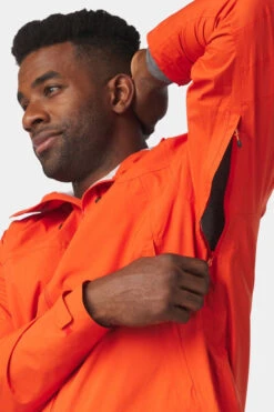 Mens Mountain Lightweight 2.5L Jacket -Cotswold Outdoor Shop b12ae90439 3333 n