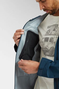 Rab Mens Yangra GTX Hike Jacket -Cotswold Outdoor Shop b12ae90482 4031 z2