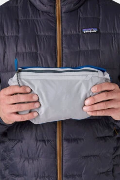 Patagonia Mens M10 Anorak -Cotswold Outdoor Shop b12ae90493 4242 i