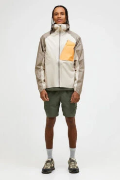 Peak Performance Mens Trail 3L Hipe Jacket -Cotswold Outdoor Shop b12ae90554 5416 g